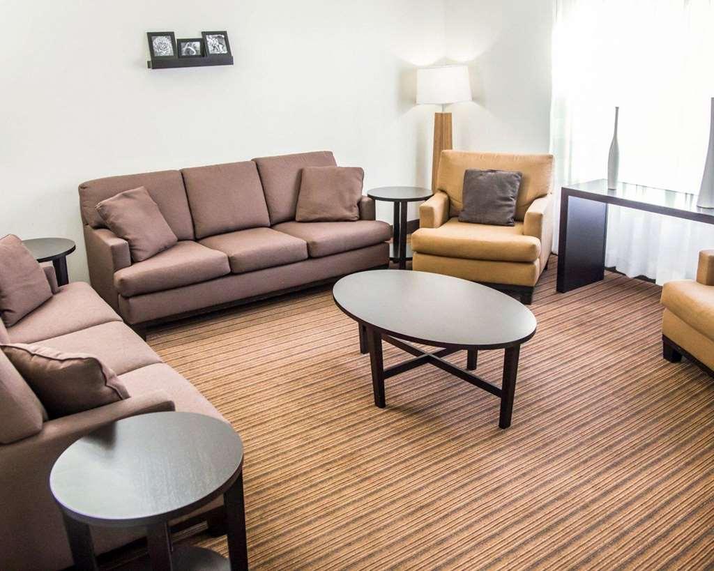 Sleep Inn Tinley Park I-80 Near Amphitheatre-Convention Center Interior photo